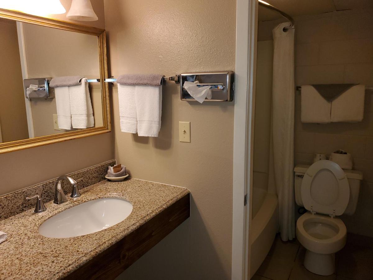 Kansas Country Inn Oakley Kültér fotó
