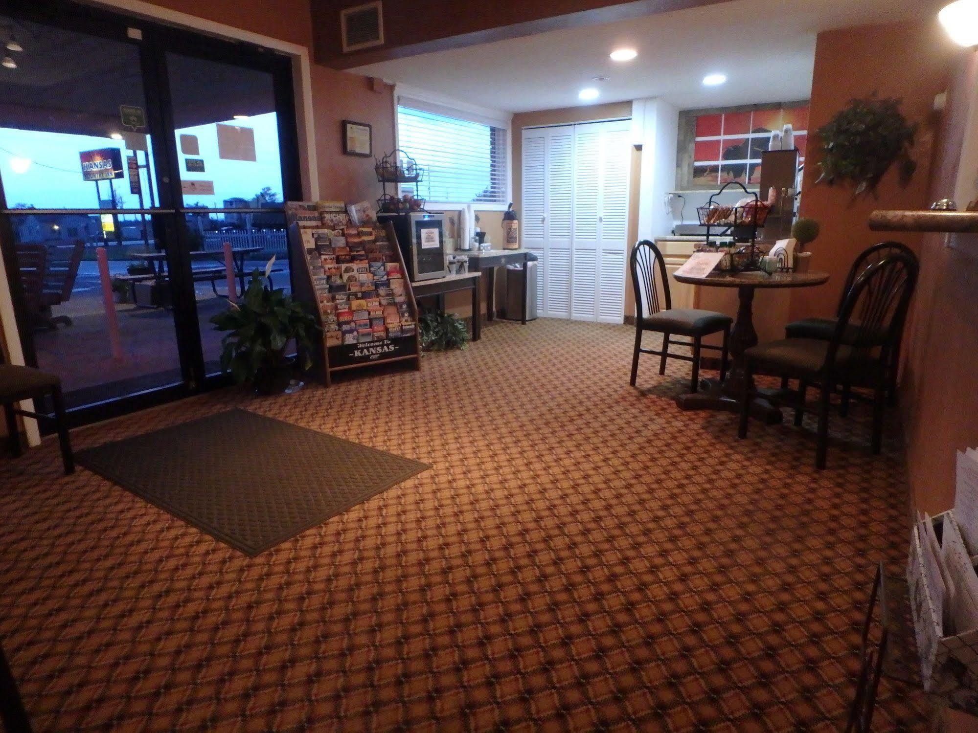 Kansas Country Inn Oakley Kültér fotó