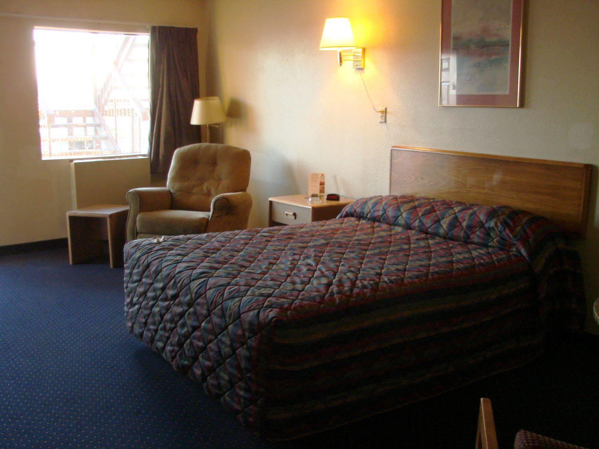 Kansas Country Inn Oakley Kültér fotó